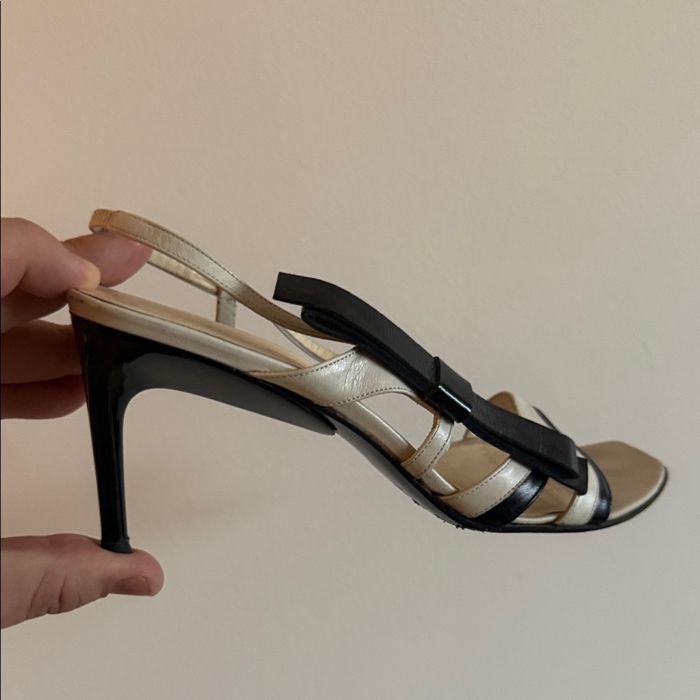 *RARE* Miu Miu Elegant Black and Cream Women's Heels size US 6.5 EU 37 NO BOX